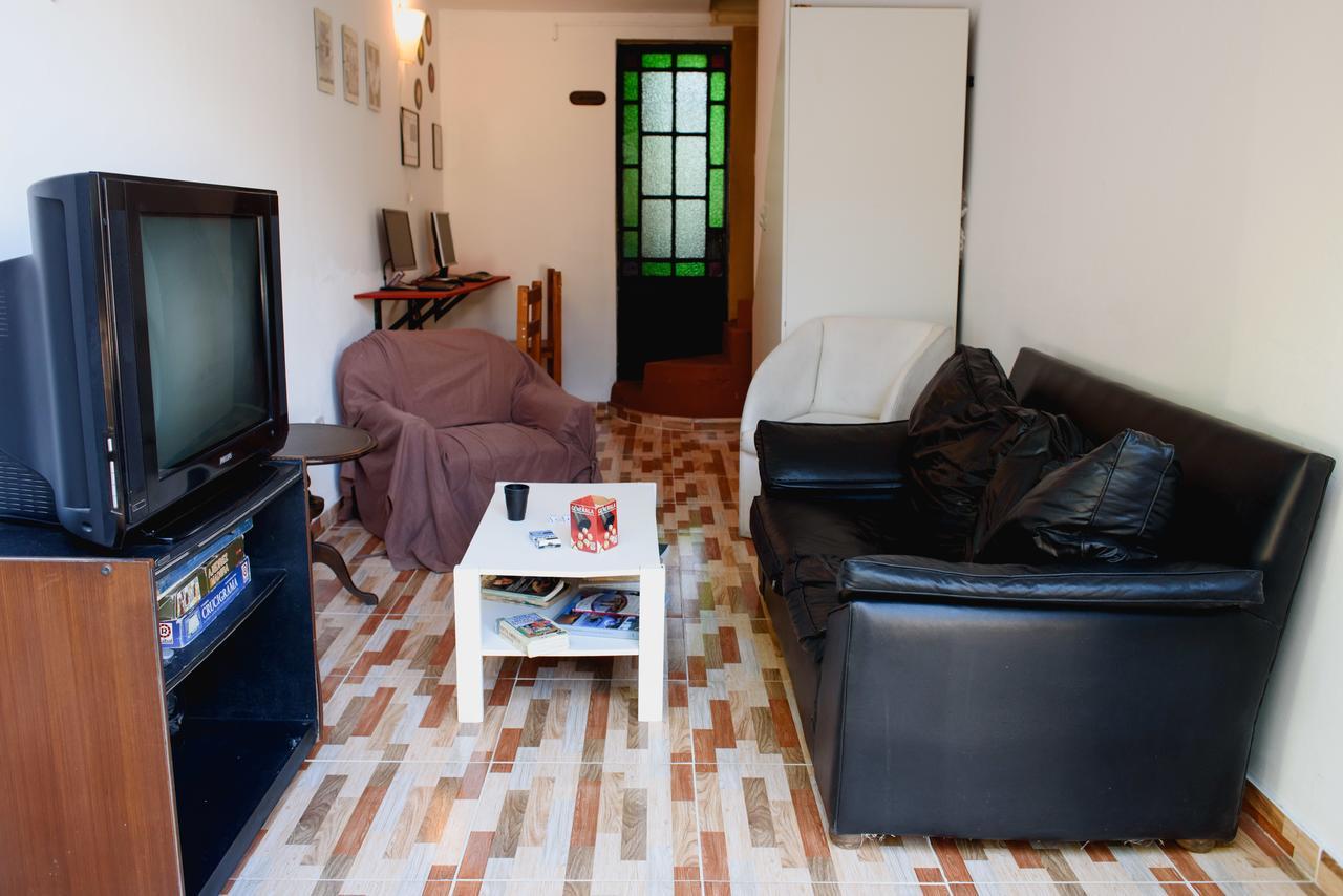 La Plata Hostel Экстерьер фото