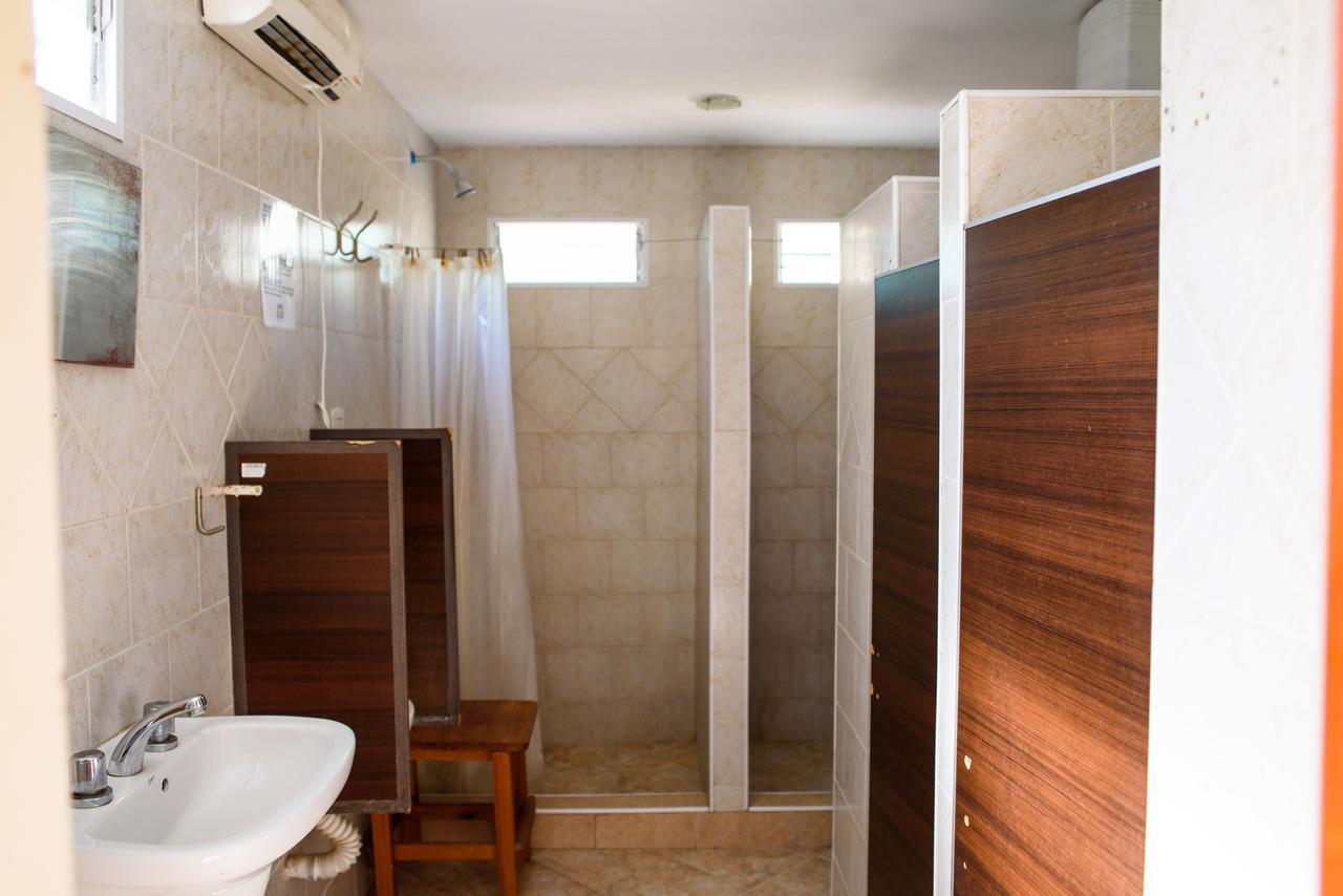 La Plata Hostel Экстерьер фото